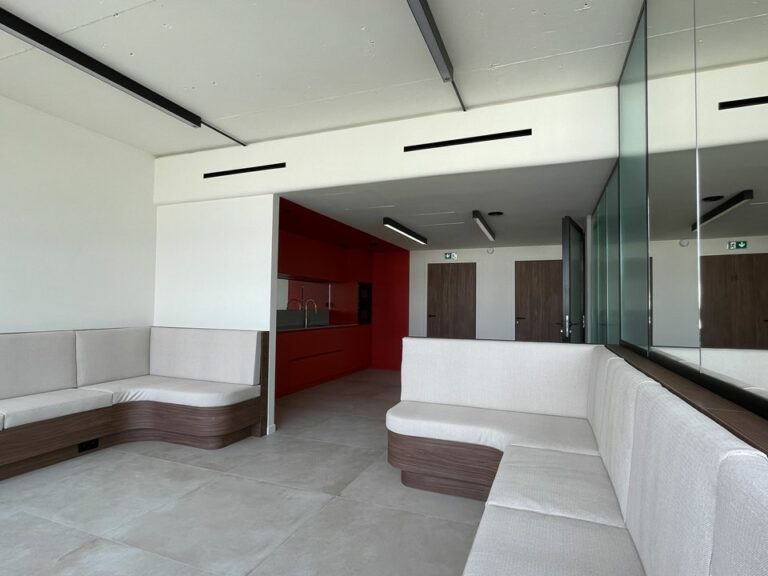 IMMEUBLE DE BUREAUX CHARCOT : rénovation tous corps d'état d'un immeuble, Paris 13e