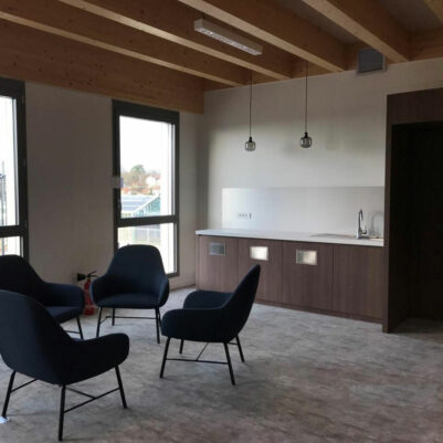 ENGIE STAINS pose de dalles moquettes