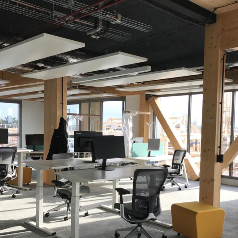 ENGIE STAINS : pose de moquettes dans un immeuble de bureaux