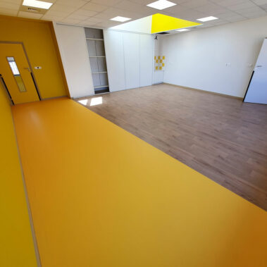 GS ORMOY : Pose de sols souples dans un établissement public
