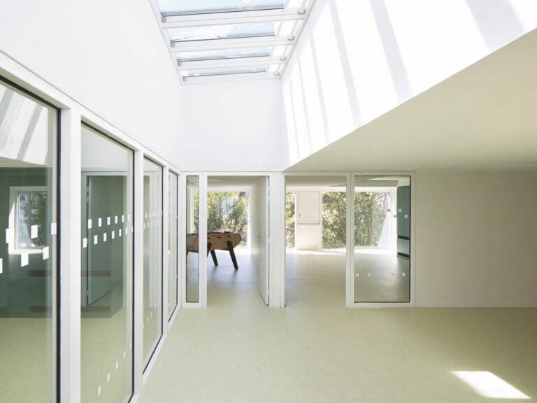 GS VILLEJUIF : pose de sols souples dans un établissement scolaire