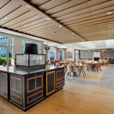 HOTEL DREAM CASTLE : rénovation salle de réception