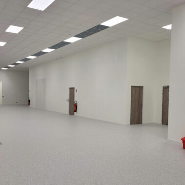 NISSAN FE peinture, carrelage, signalétique