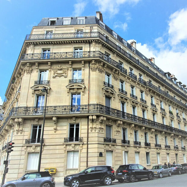 Ravalement de façade d'un immeuble, Paris 17e
