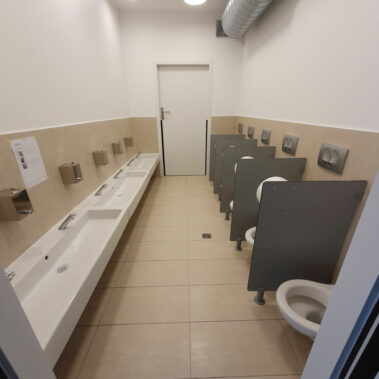 SCI FALGUIERE : Pose de sols souples dans un établissement