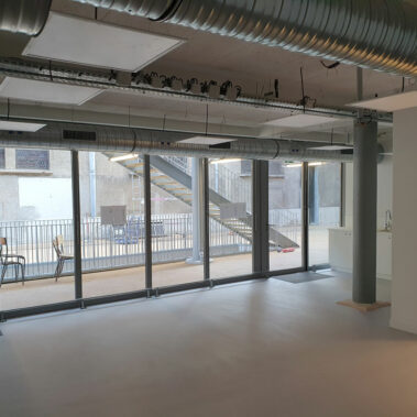 SCI FALGUIERE : Pose de sols souples dans un établissement