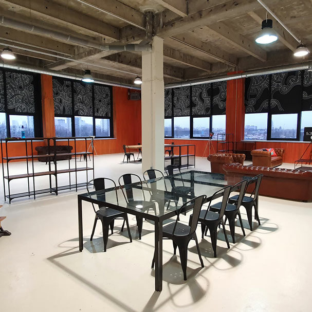 L’INDUSTRIEL COLOMBES : rénovation peinture d'un immeuble de bureaux