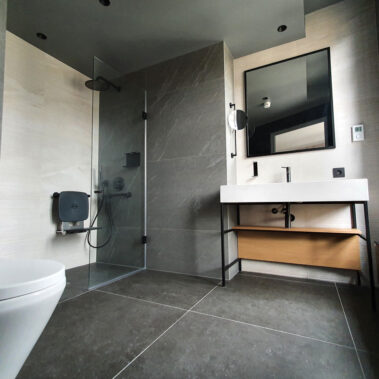 HOTEL VICTORIA PALACE HOTEL : travaux de rénovation salle de bain